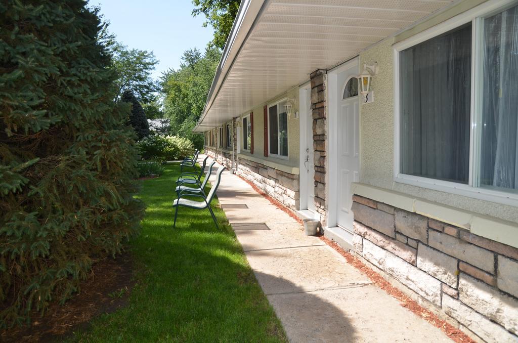 Motel Derfal Repentigny Exterior foto