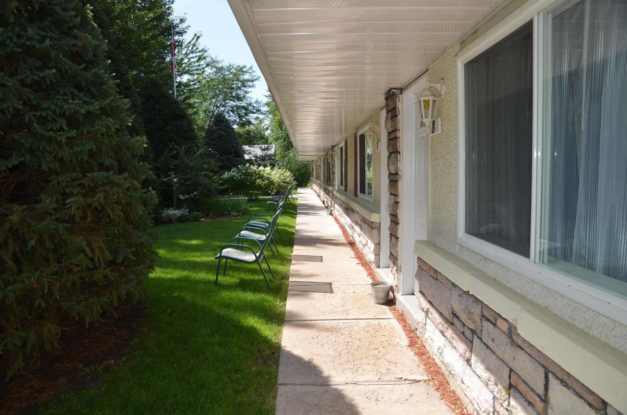 Motel Derfal Repentigny Exterior foto